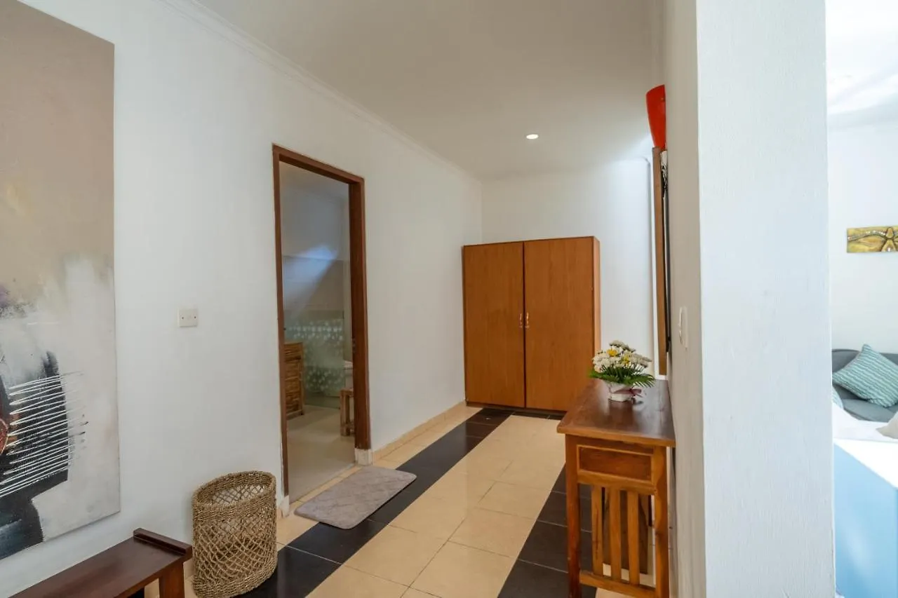 Villa Alleira Seminyak By Best Deals Asia Hospitality Индонезия